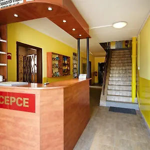  Hostel Liben